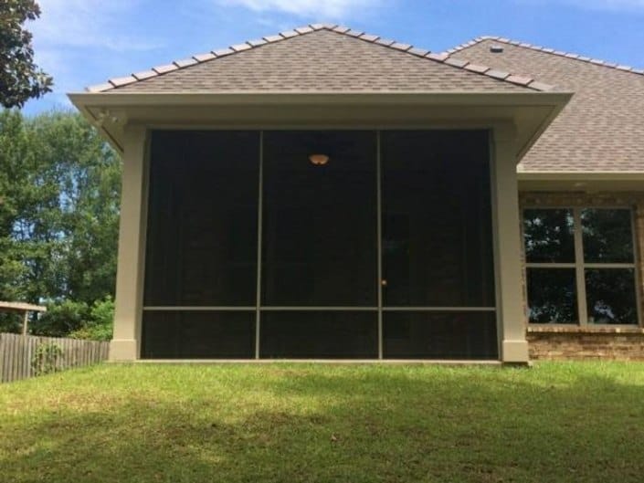 A Screen Room in Bay Saint Louis, MS | Screen Rooms