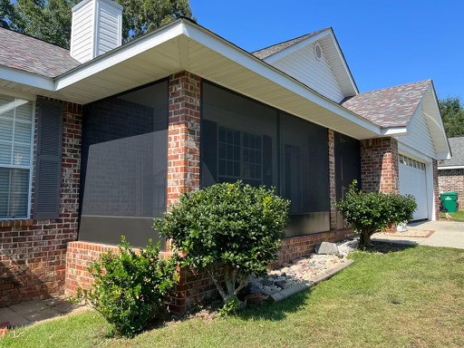 Screened Room | Aluminum Contractors