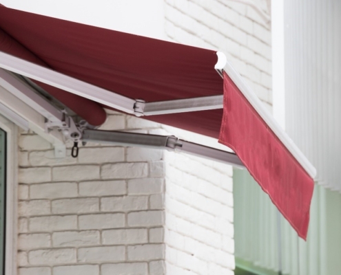 Innovative Ways to Utilize Retractable Awnings